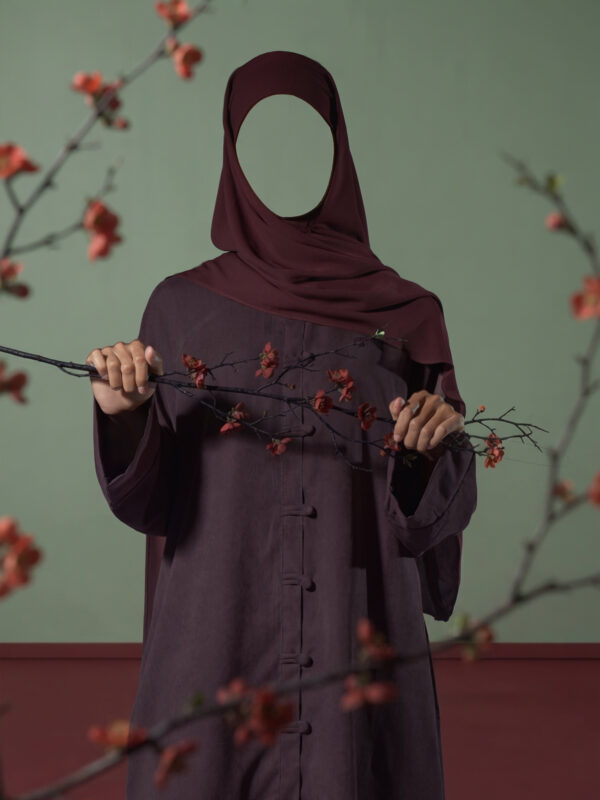 Nami Abaya